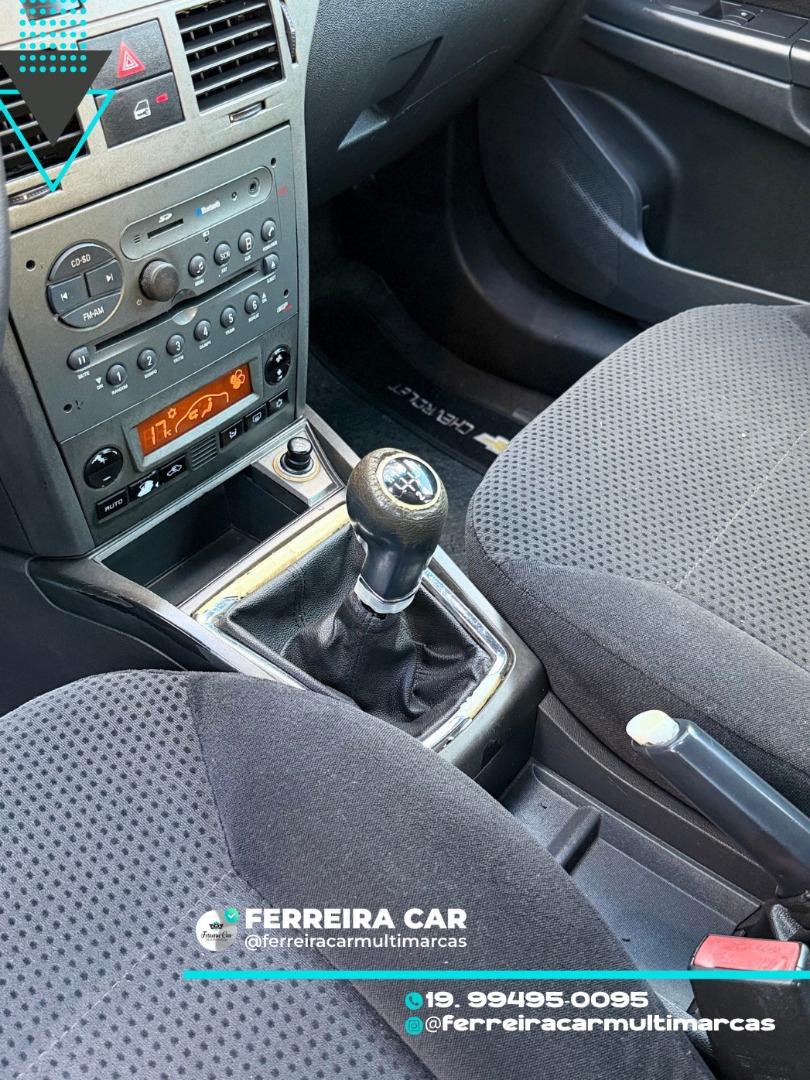 CHEVROLET Vectra Hatch - Foto