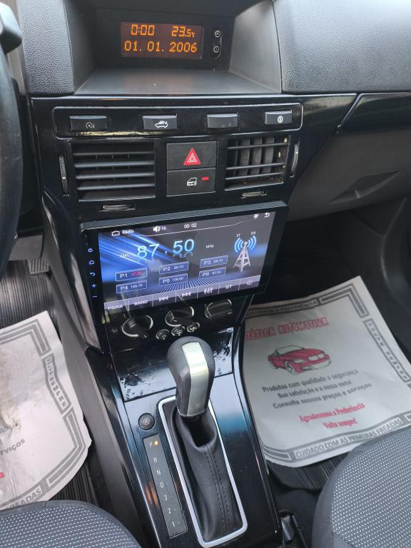 CHEVROLET Vectra Sedan - Foto
