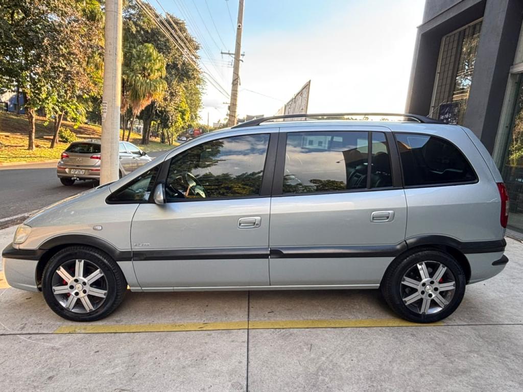 CHEVROLET Zafira - Foto