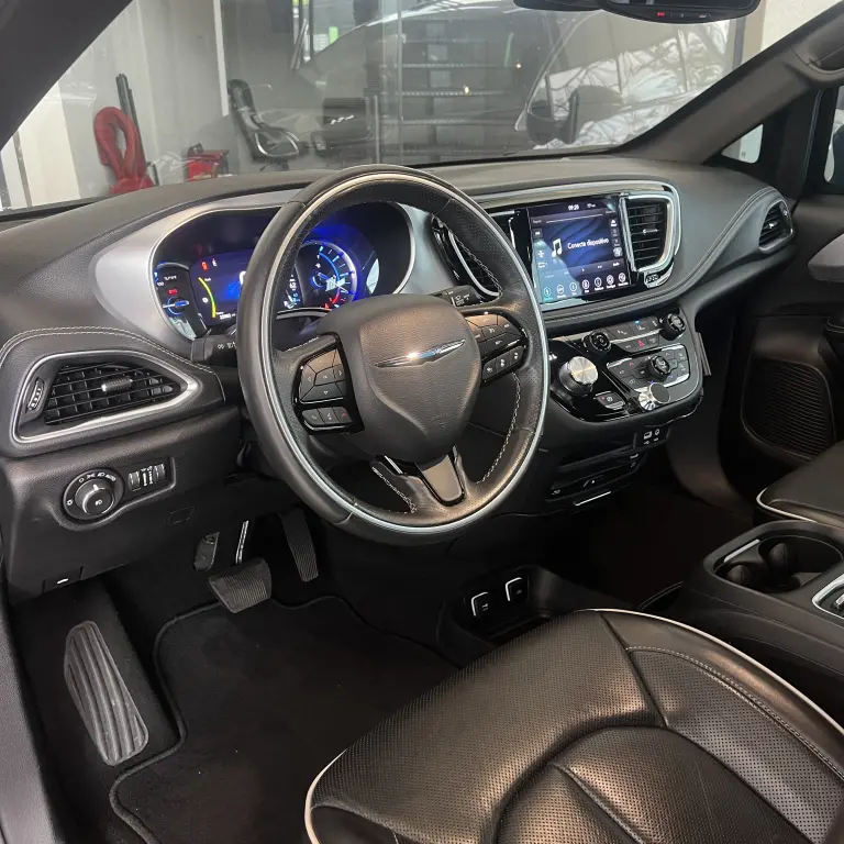 CHRYSLER Pacifica - Foto