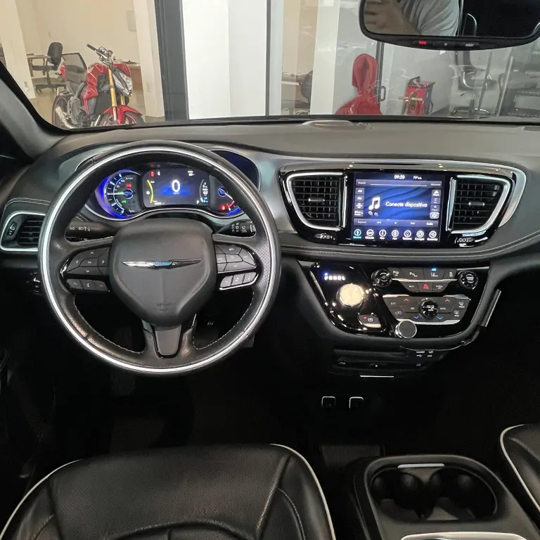 CHRYSLER Pacifica - Foto