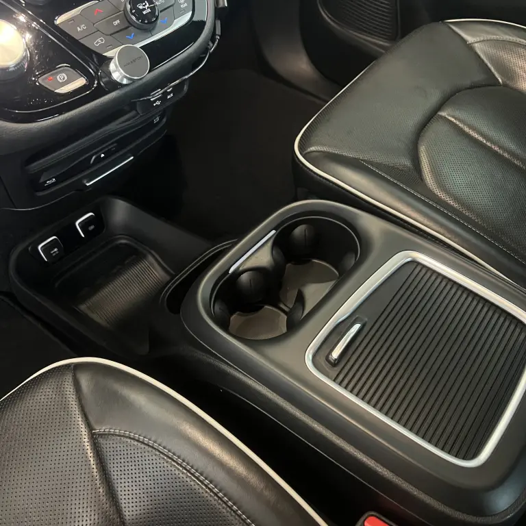 CHRYSLER Pacifica - Foto