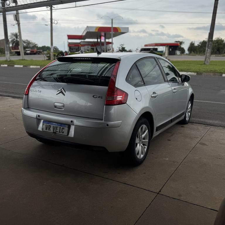 CITROEN C4 Hatch - Foto