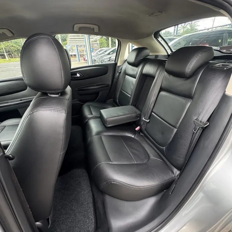 CITROEN C4 Hatch - Foto