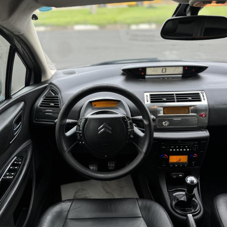 CITROEN C4 Hatch - Foto
