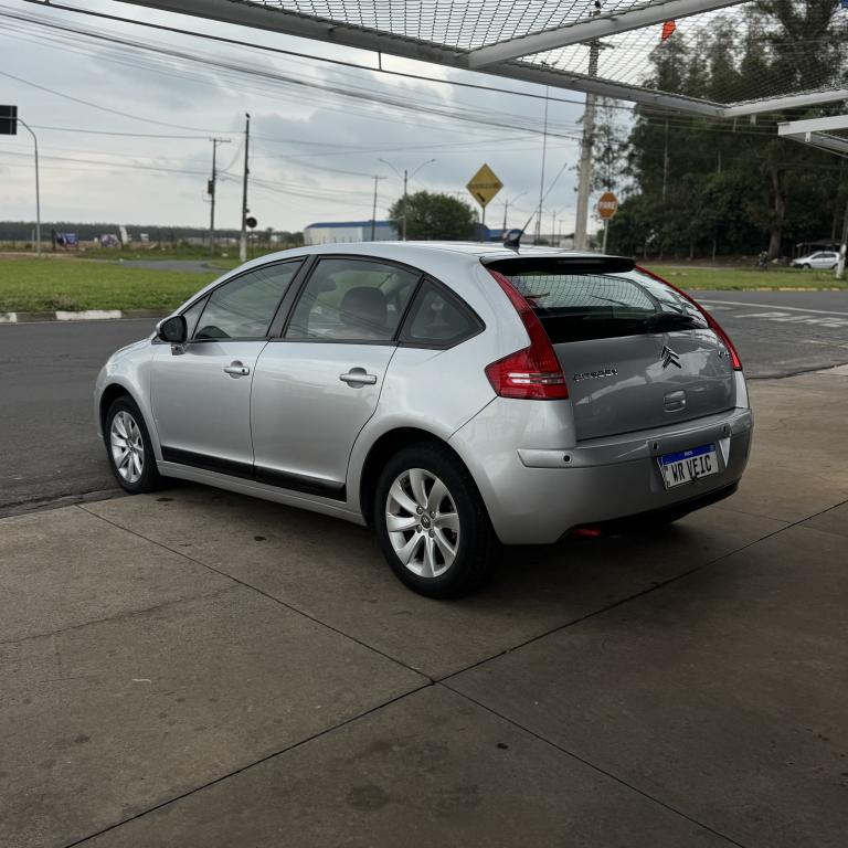 CITROEN C4 Hatch - Foto