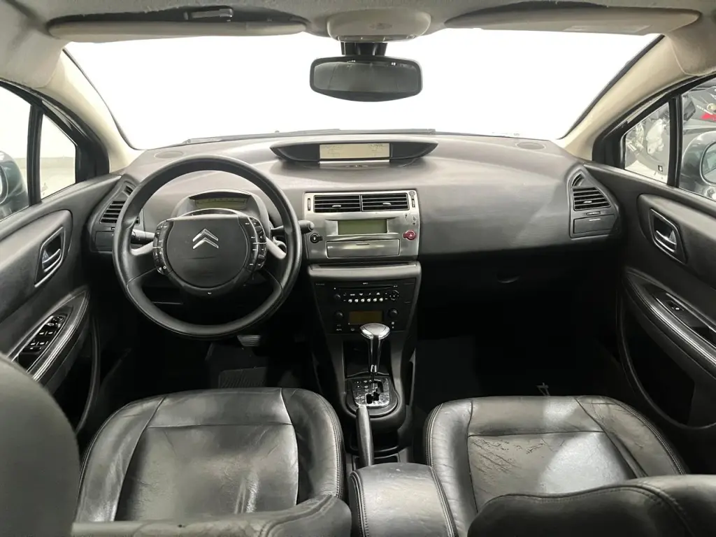 CITROEN C4 Hatch - Foto