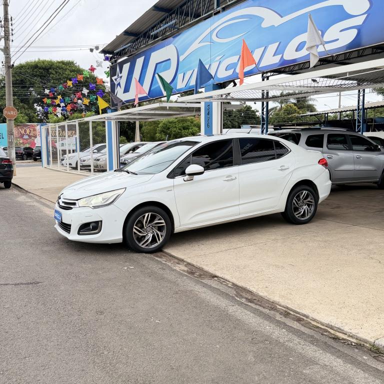 CITROEN C4 Sedan - Foto