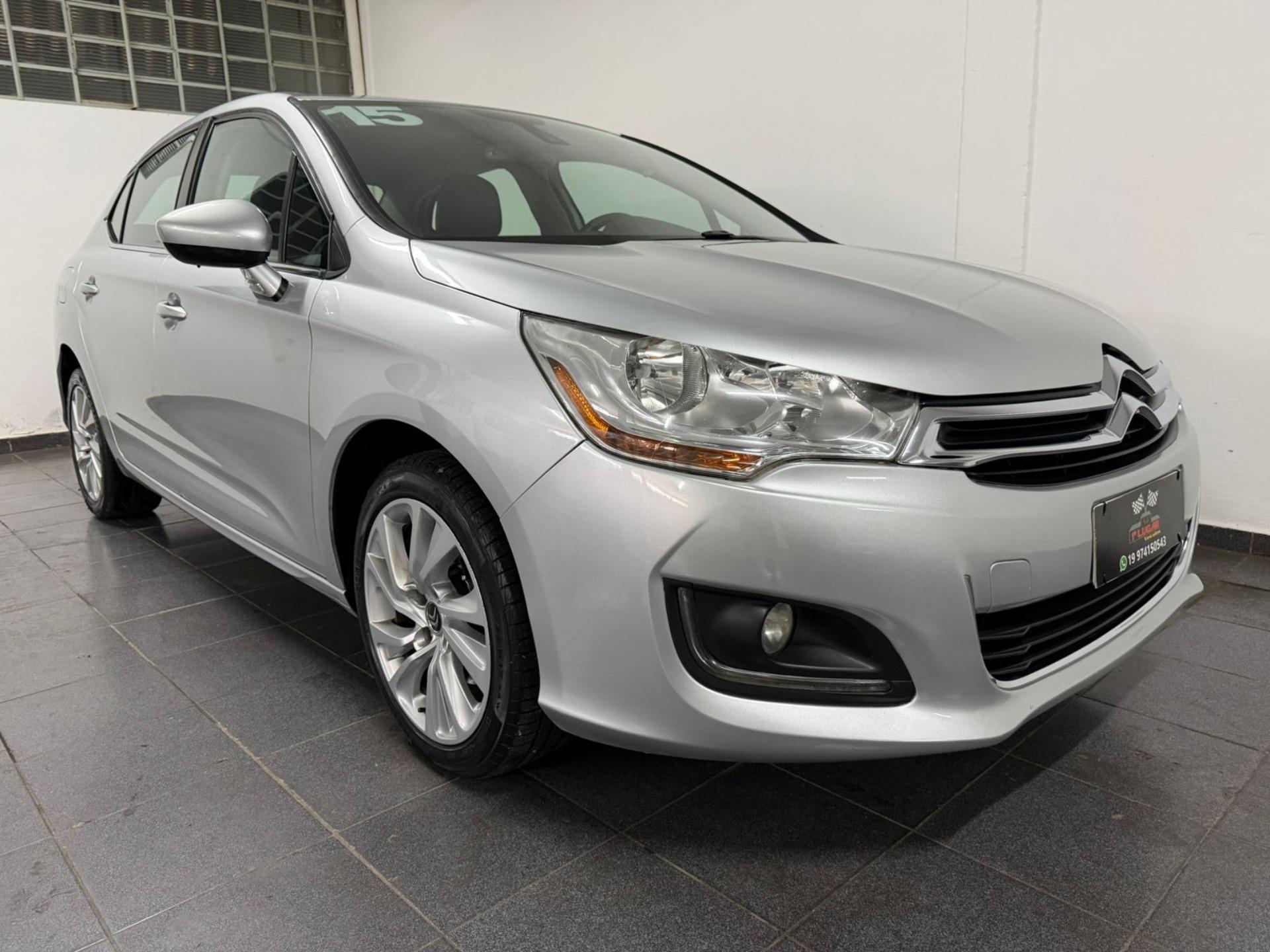 CITROEN C4 Sedan - Foto