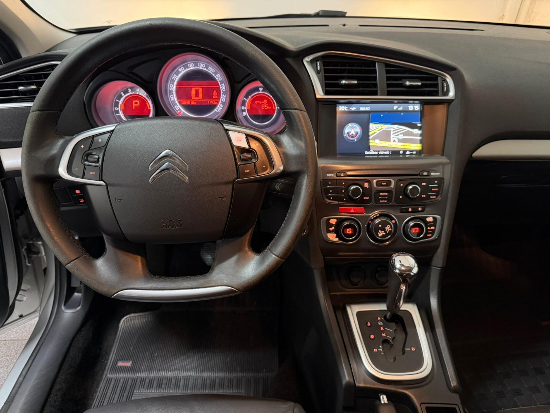 CITROEN C4 Sedan - Foto