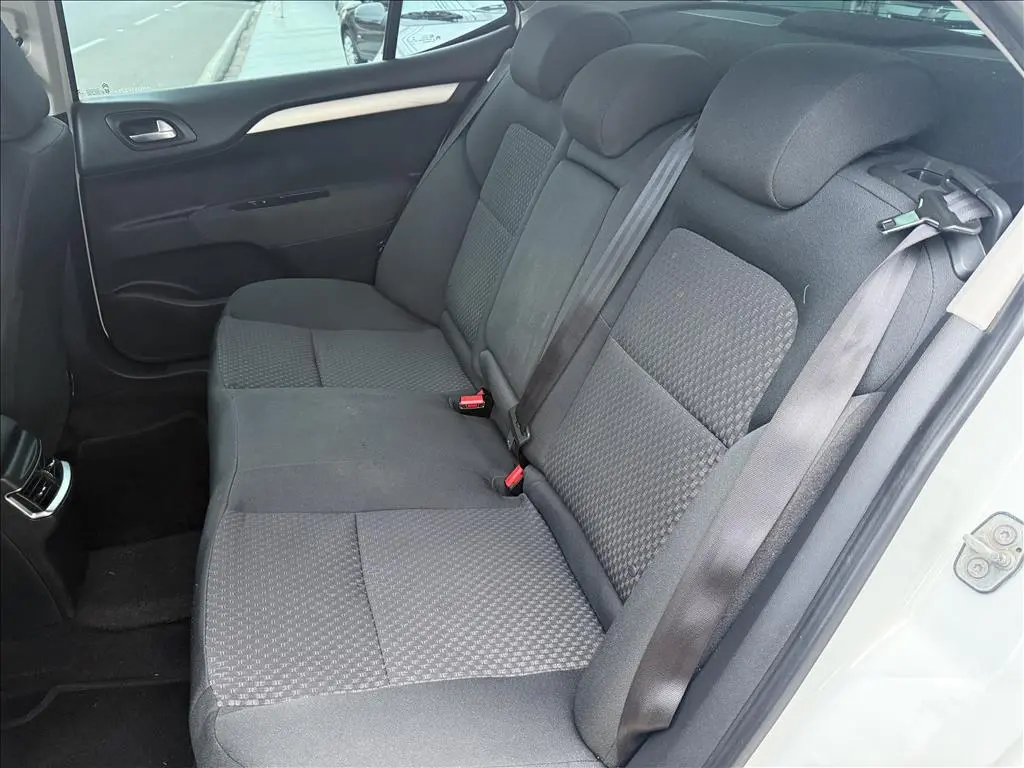 CITROEN C4 Sedan - Foto