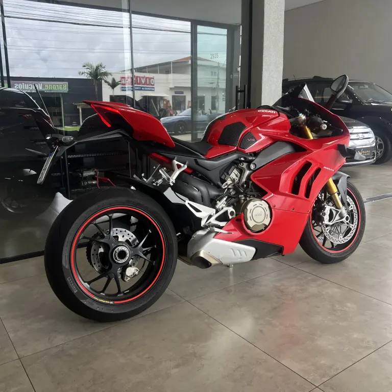 DUCATI Panigale 1100 V4 - Foto