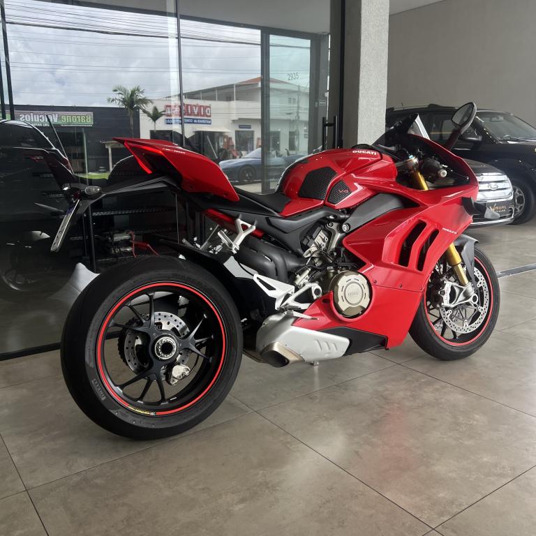 DUCATI Panigale 1100 V4 - Foto