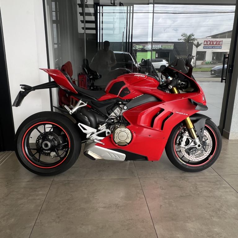 DUCATI Panigale 1100 V4 - Foto