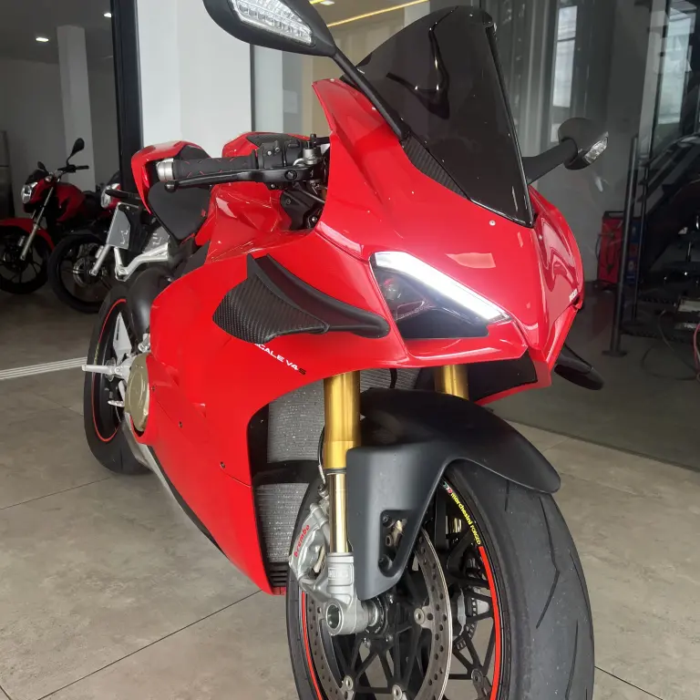 DUCATI Panigale 1100 V4 - Foto