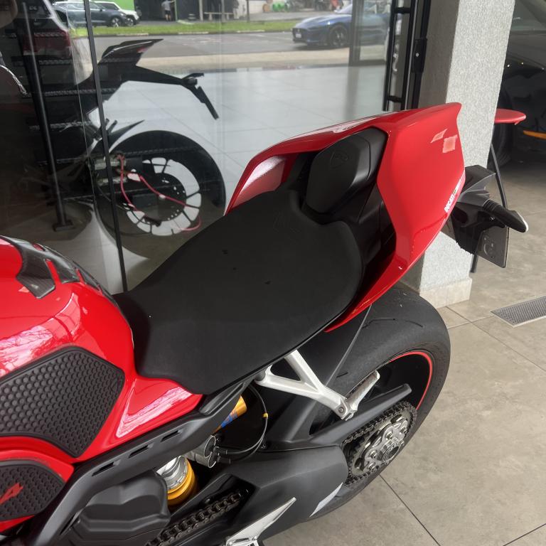 DUCATI Panigale 1100 V4 - Foto