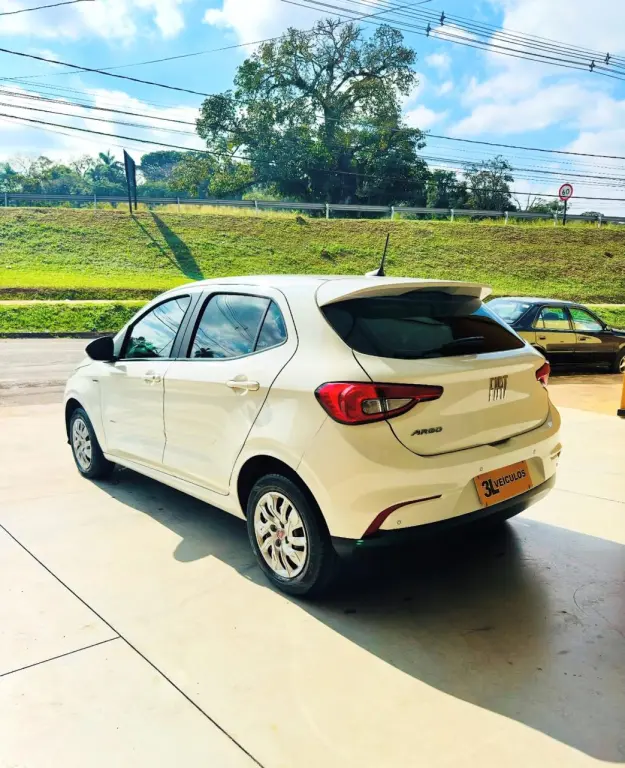 FIAT Argo - Foto