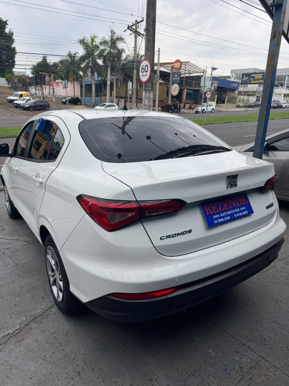 FIAT Cronos - Foto