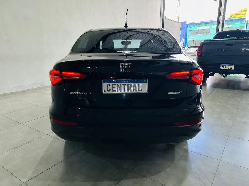 FIAT Cronos - Foto