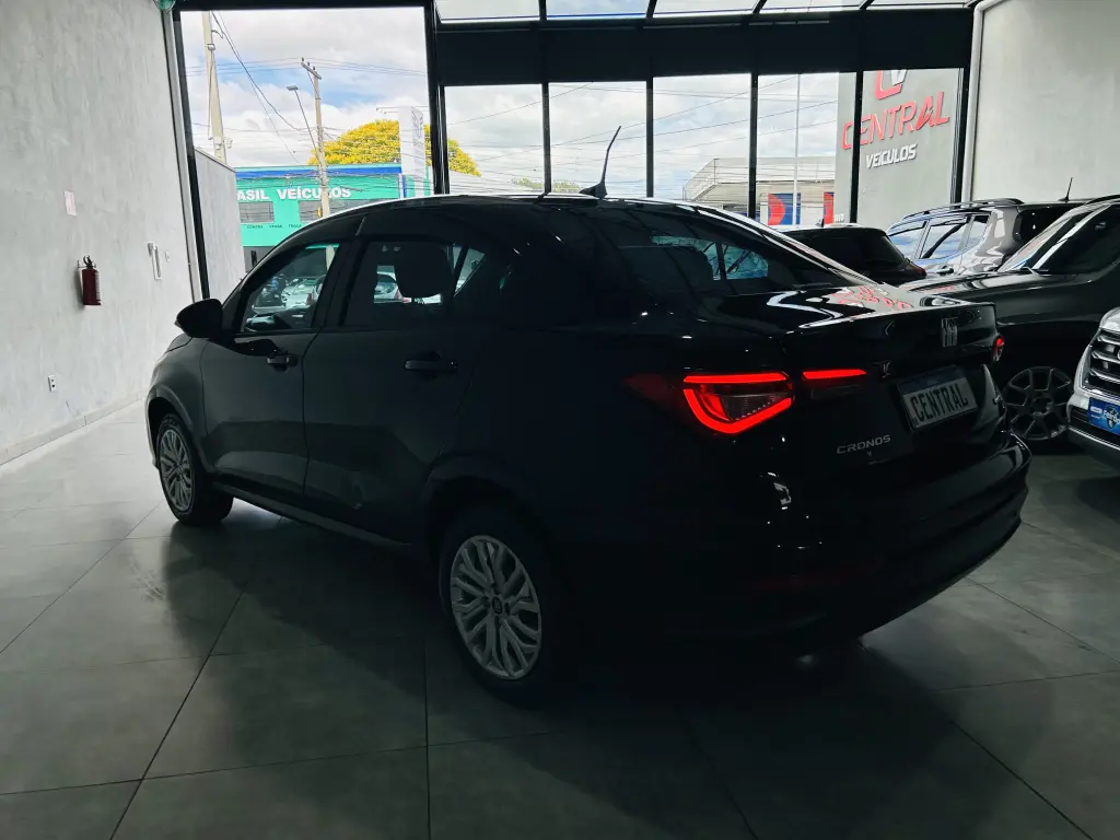 FIAT Cronos - Foto
