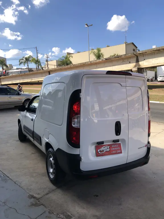 FIAT Fiorino Furgão - Foto