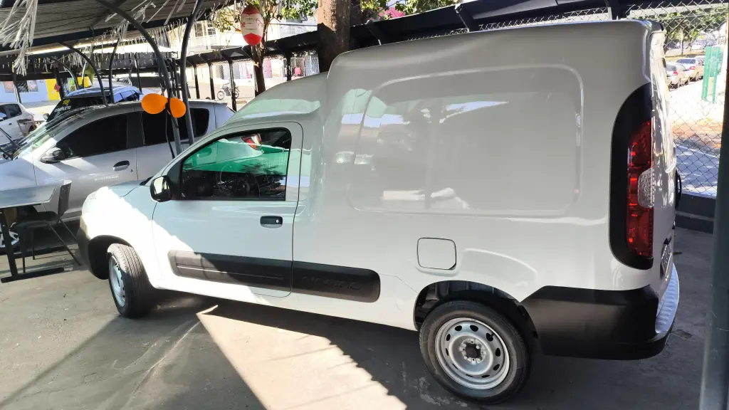 FIAT Fiorino Furgão - Foto