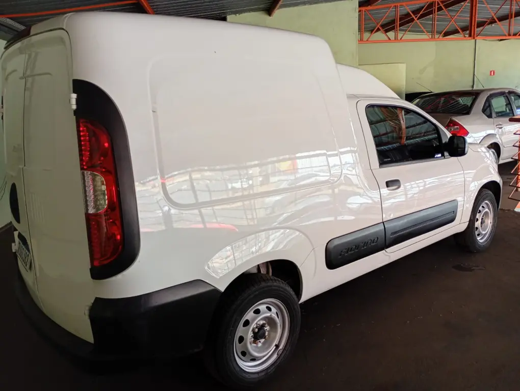 FIAT Fiorino Furgão - Foto