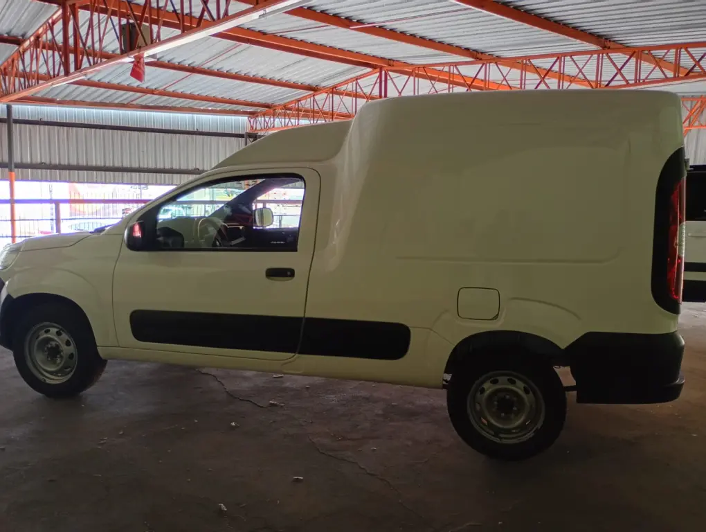 FIAT Fiorino Furgão - Foto