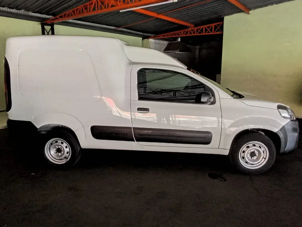 FIAT Fiorino Furgão - Foto