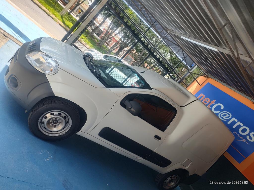 FIAT Fiorino Furgão - Foto