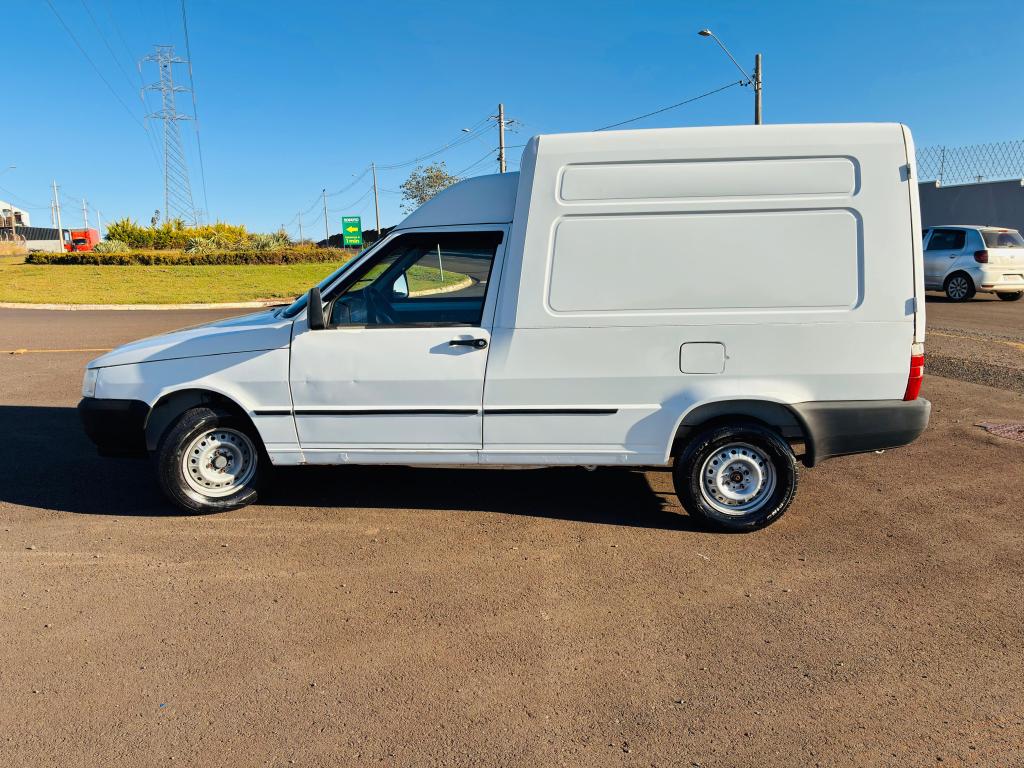 FIAT Fiorino Furgão - Foto