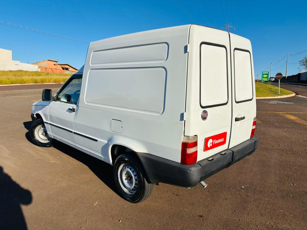 FIAT Fiorino Furgão - Foto