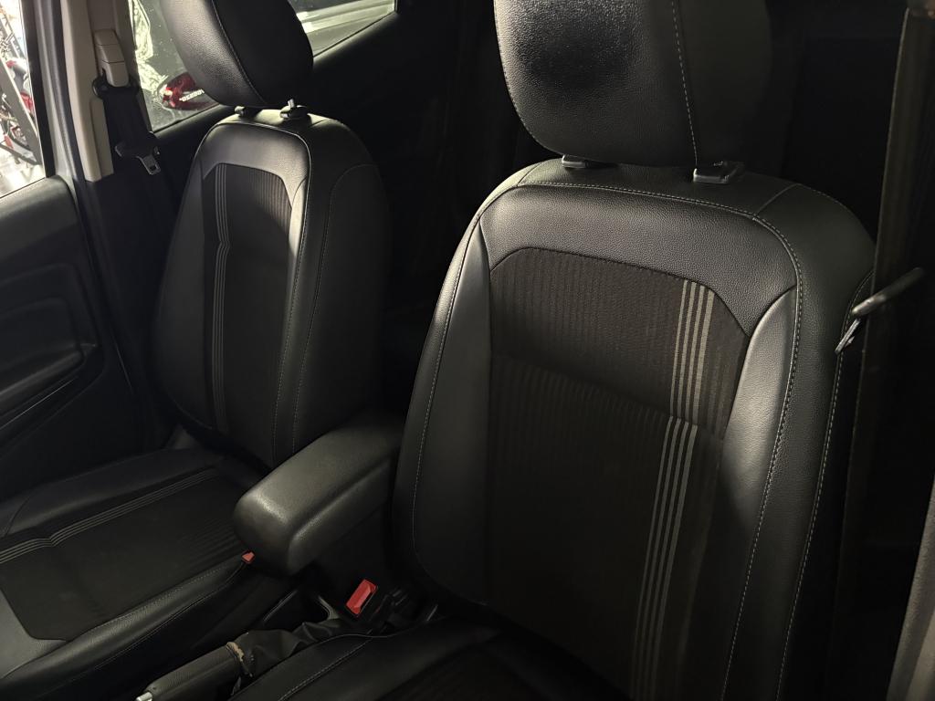 FORD Ecosport - Foto