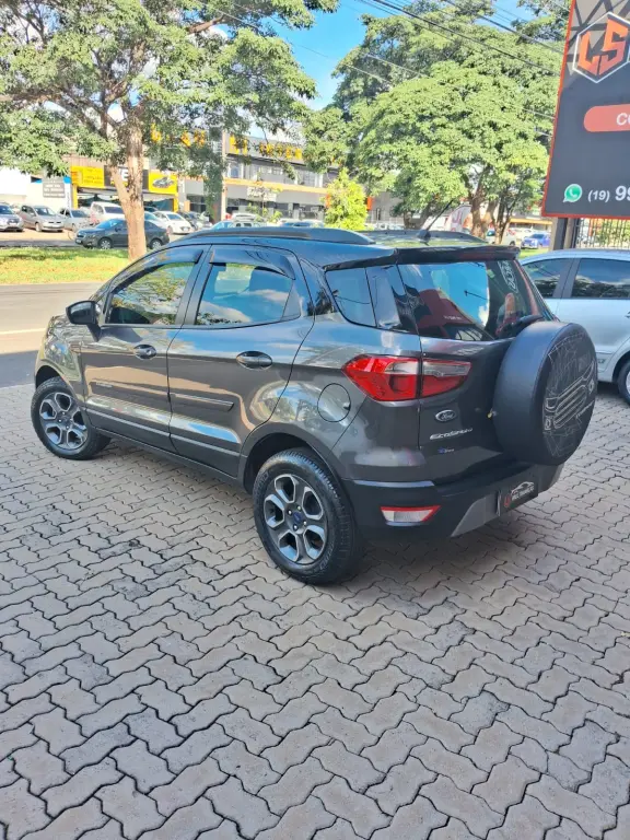 FORD Ecosport - Foto