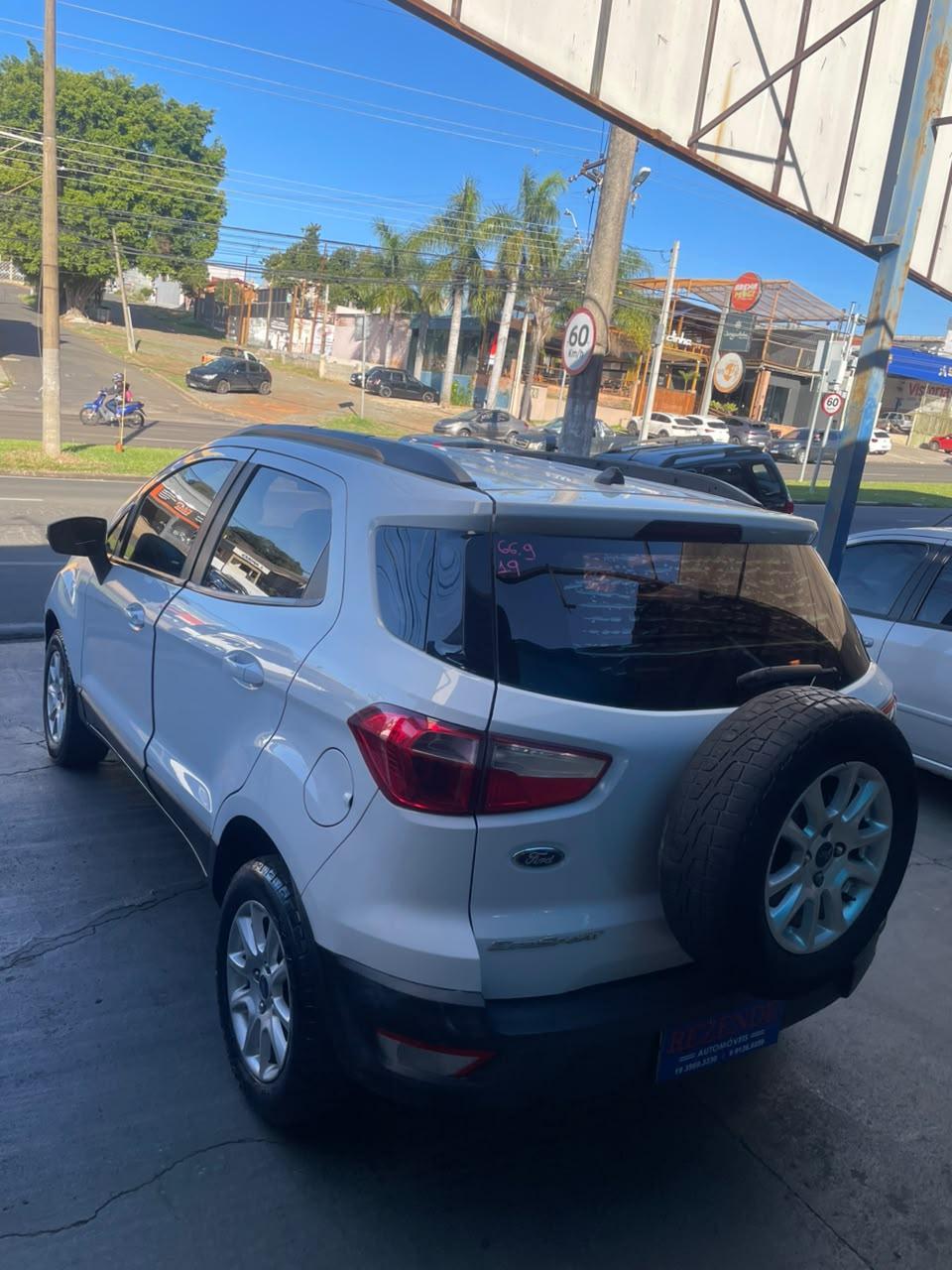 FORD Ecosport - Foto