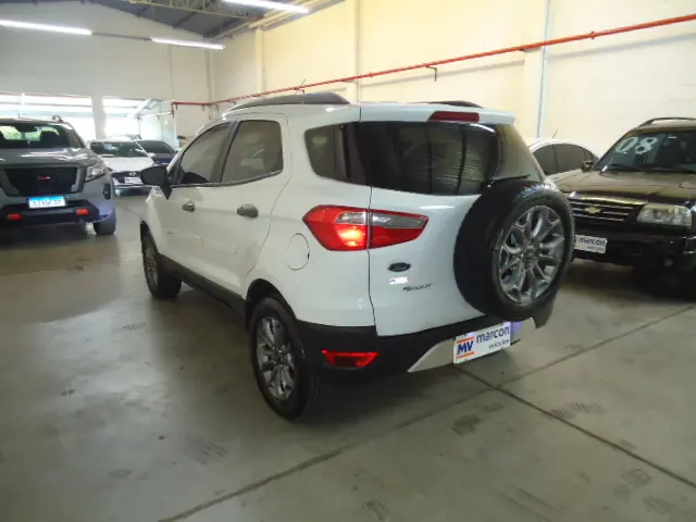 FORD Ecosport - Foto