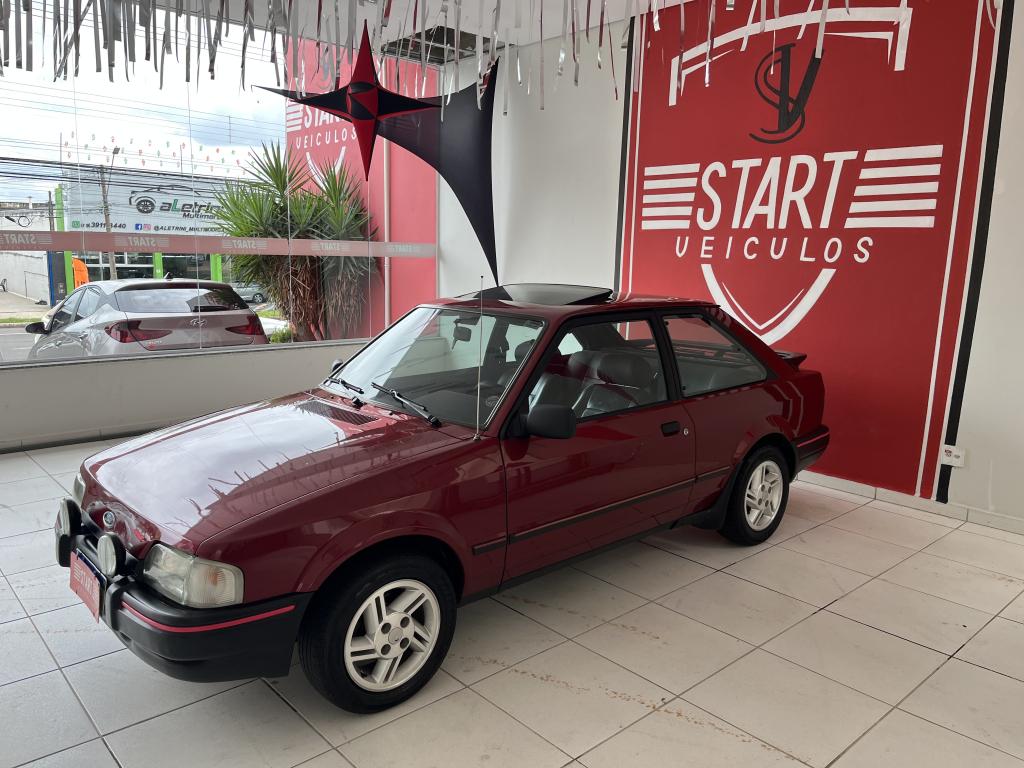 FORD Escort - Foto