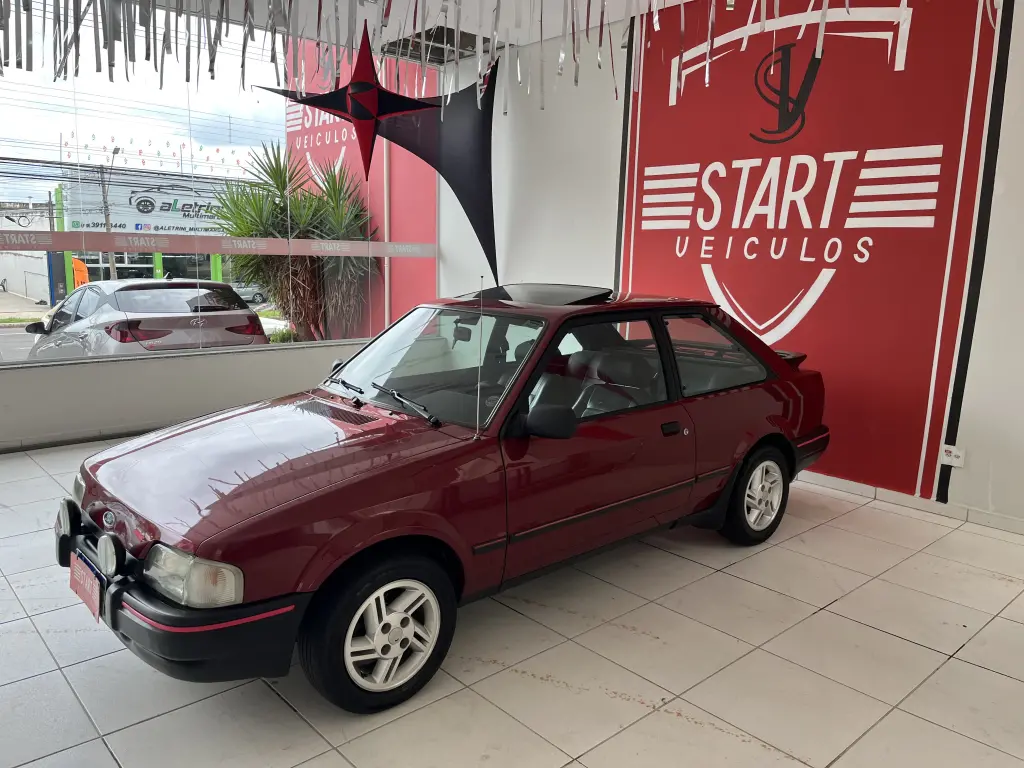 FORD Escort - Foto