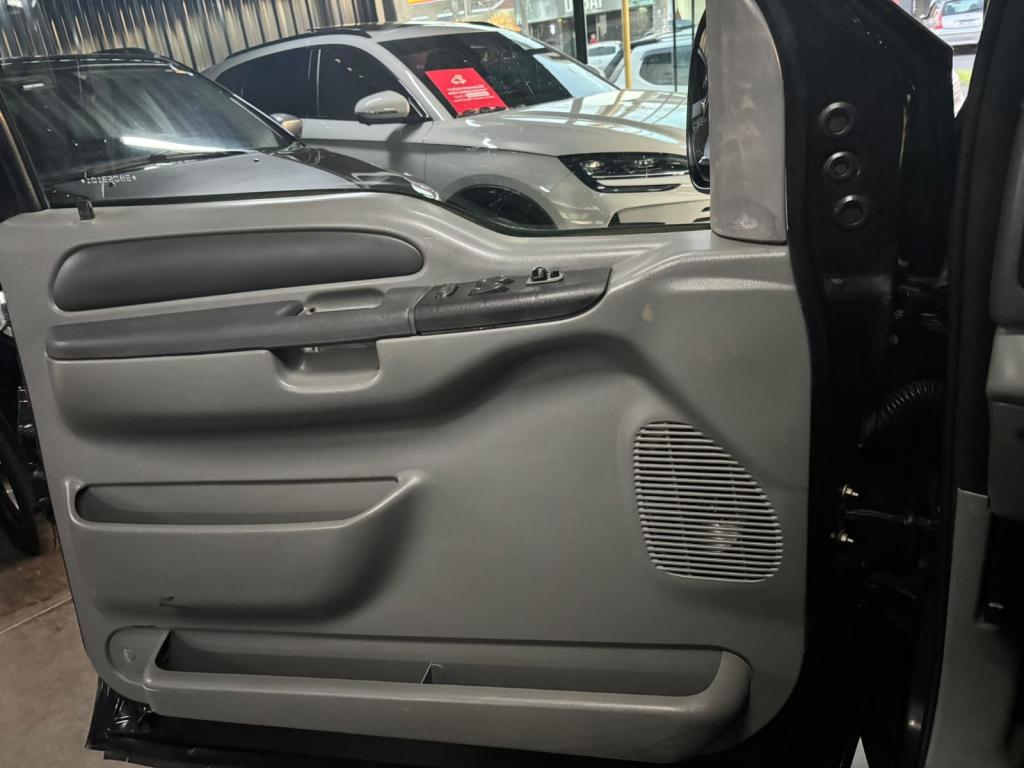 FORD F-250 - Foto