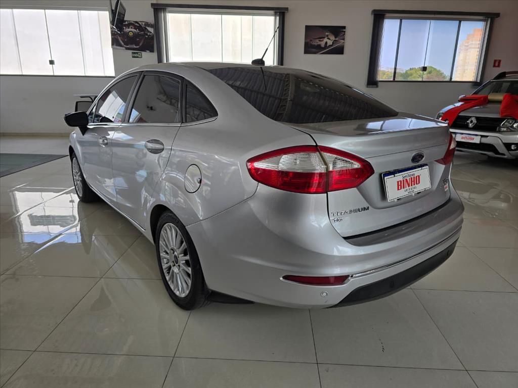 FORD Fiesta Hatch - Foto