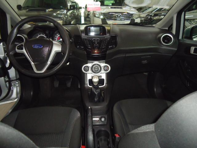 FORD Fiesta Hatch - Foto