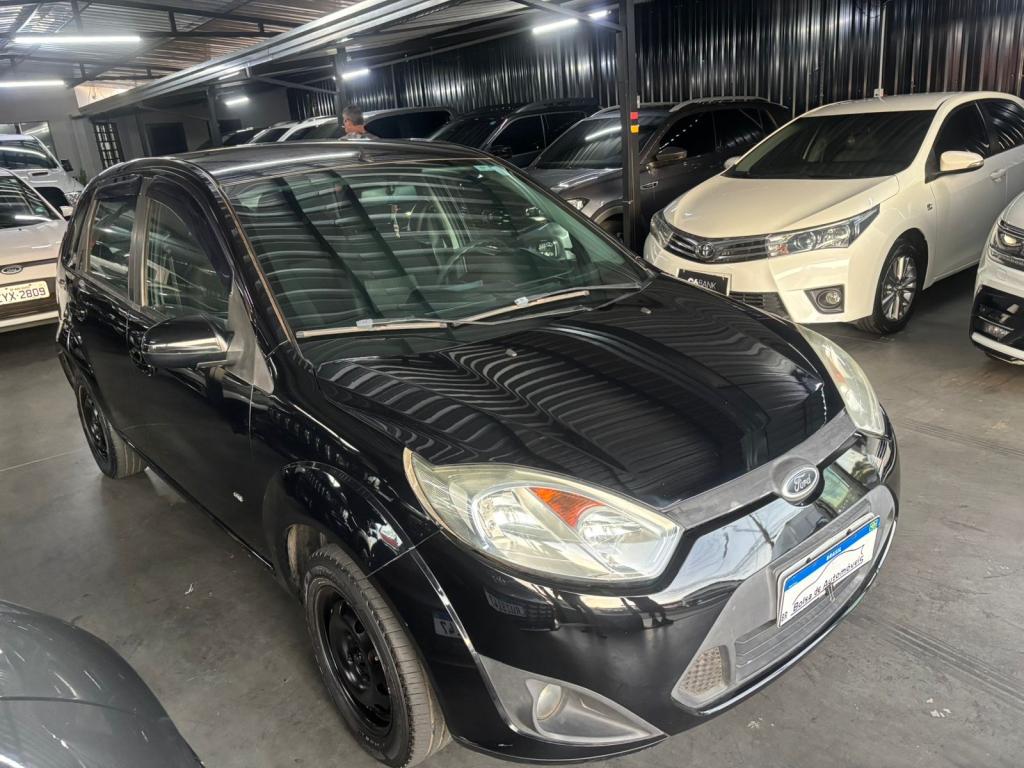 FORD Fiesta Hatch - Foto