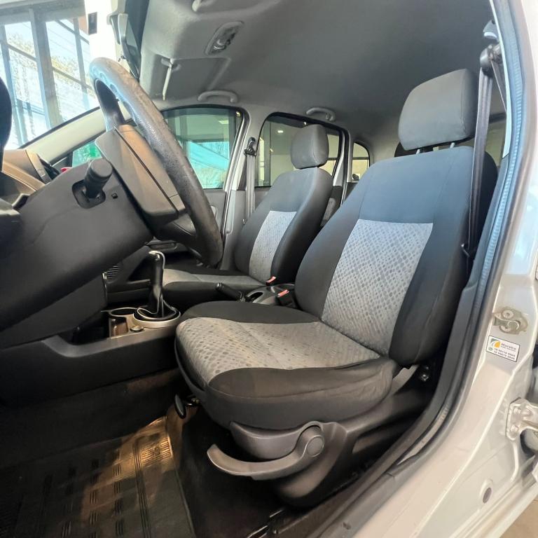 FORD Fiesta Hatch - Foto