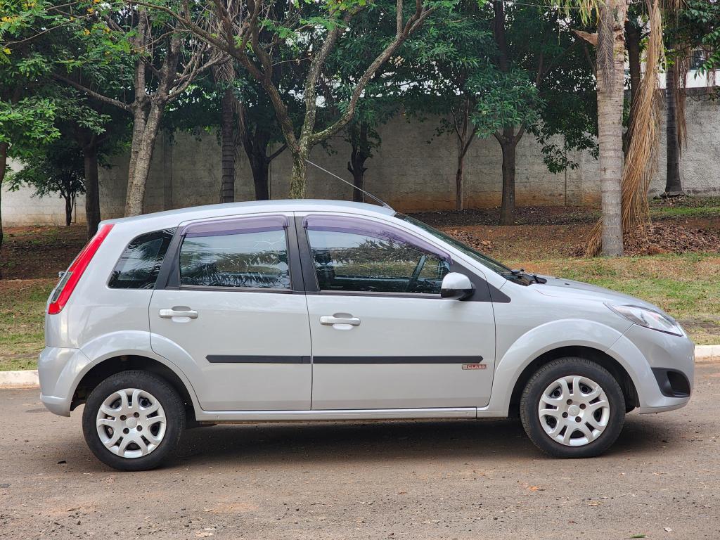 FORD Fiesta Hatch - Foto