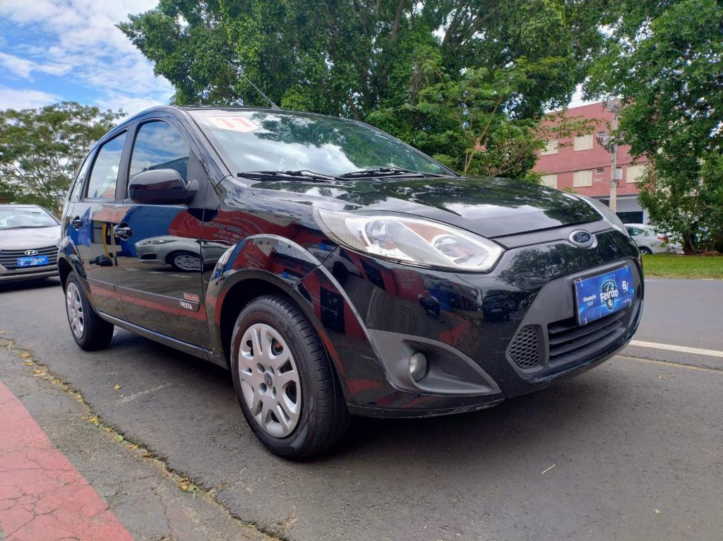 FORD Fiesta Hatch - Foto