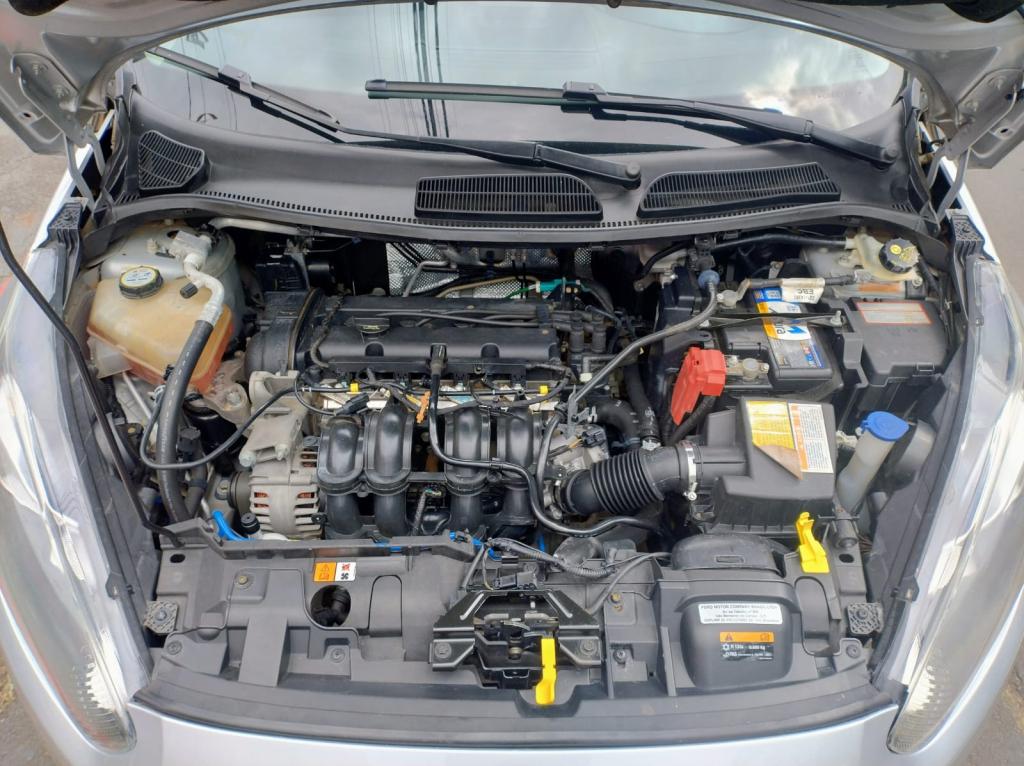 FORD Fiesta Hatch - Foto