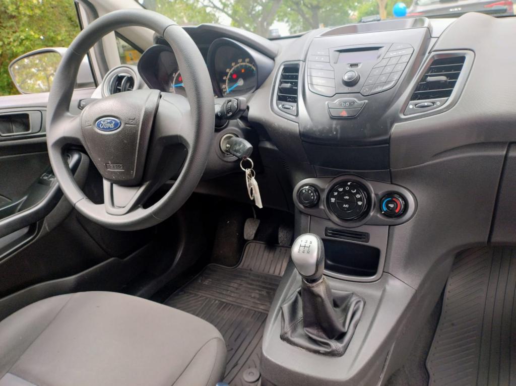 FORD Fiesta Hatch - Foto