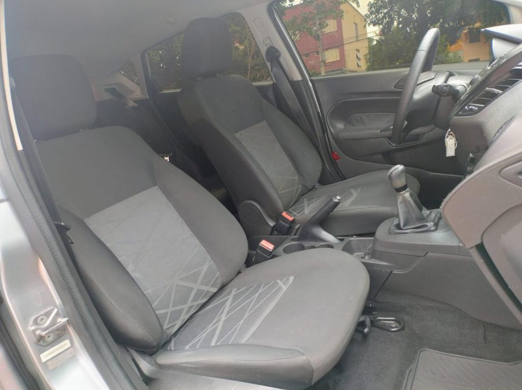 FORD Fiesta Hatch - Foto