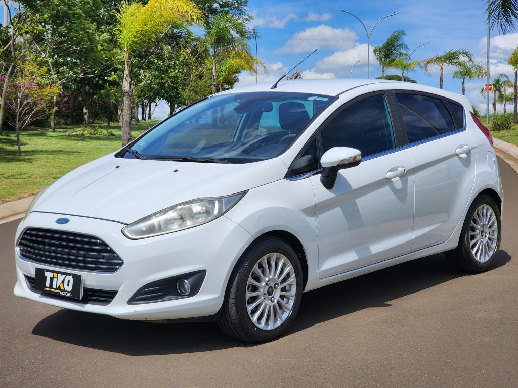 FORD Fiesta Hatch - Foto