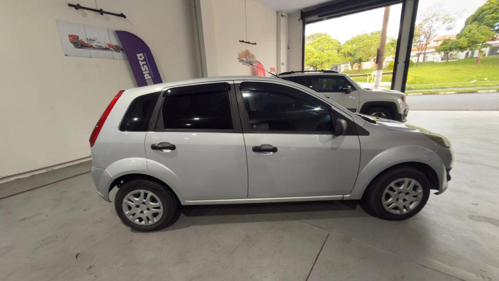 FORD Fiesta Hatch - Foto